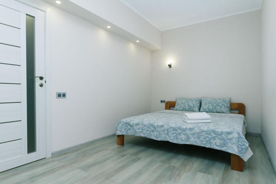 Apartments Smarthause เคียฟ ภายนอก รูปภาพ
